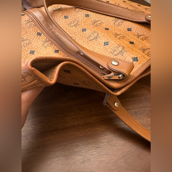 MCM Luisa Visetos - Picture 6 of 14